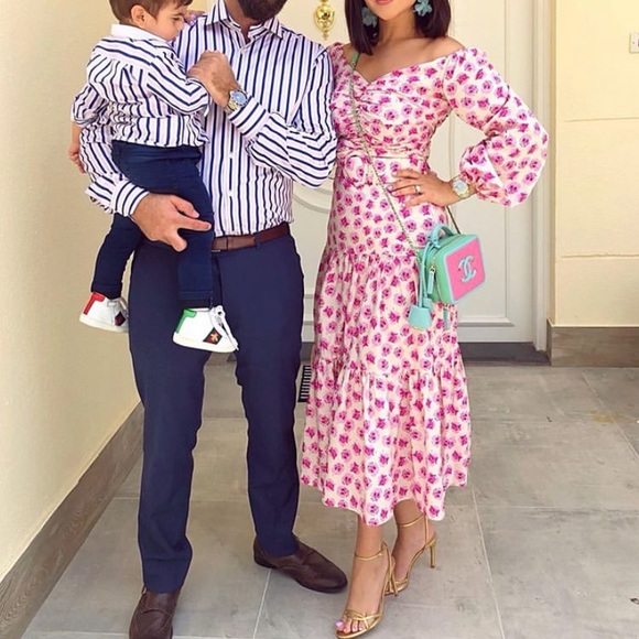 ZARA 2 Piece Set: Top & Matching Belted Skirt - Picture 3 of 11